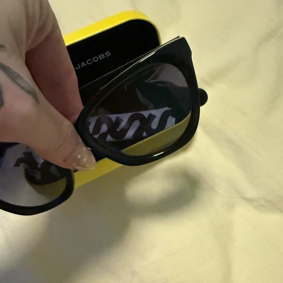 Marc Jacob - Picture 1 of 3